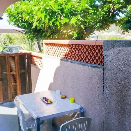 Studio En Corse, Face A La Mer. Grande Terrasse. * Appietto